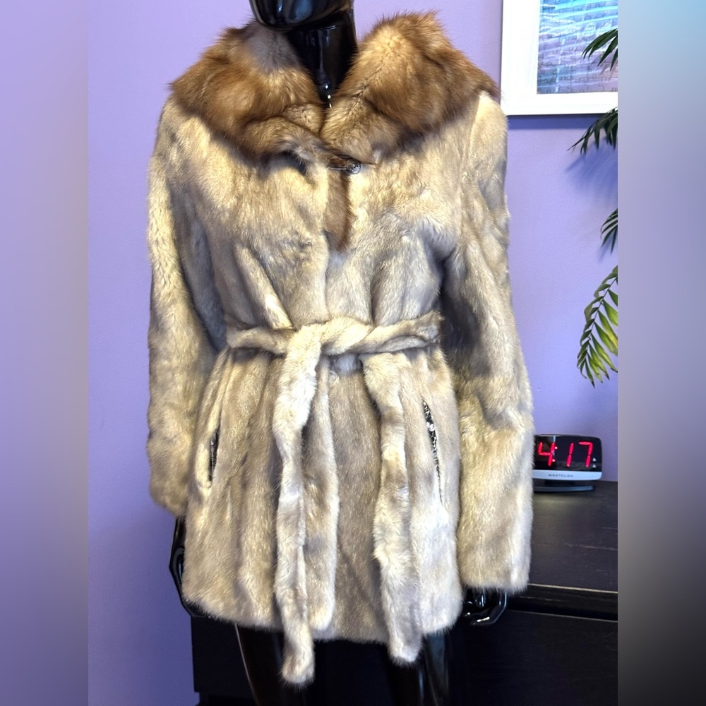 Luxurious Italian Baluchi Tan Mink and sable fur hood jacket coat - Picture 5 of 17